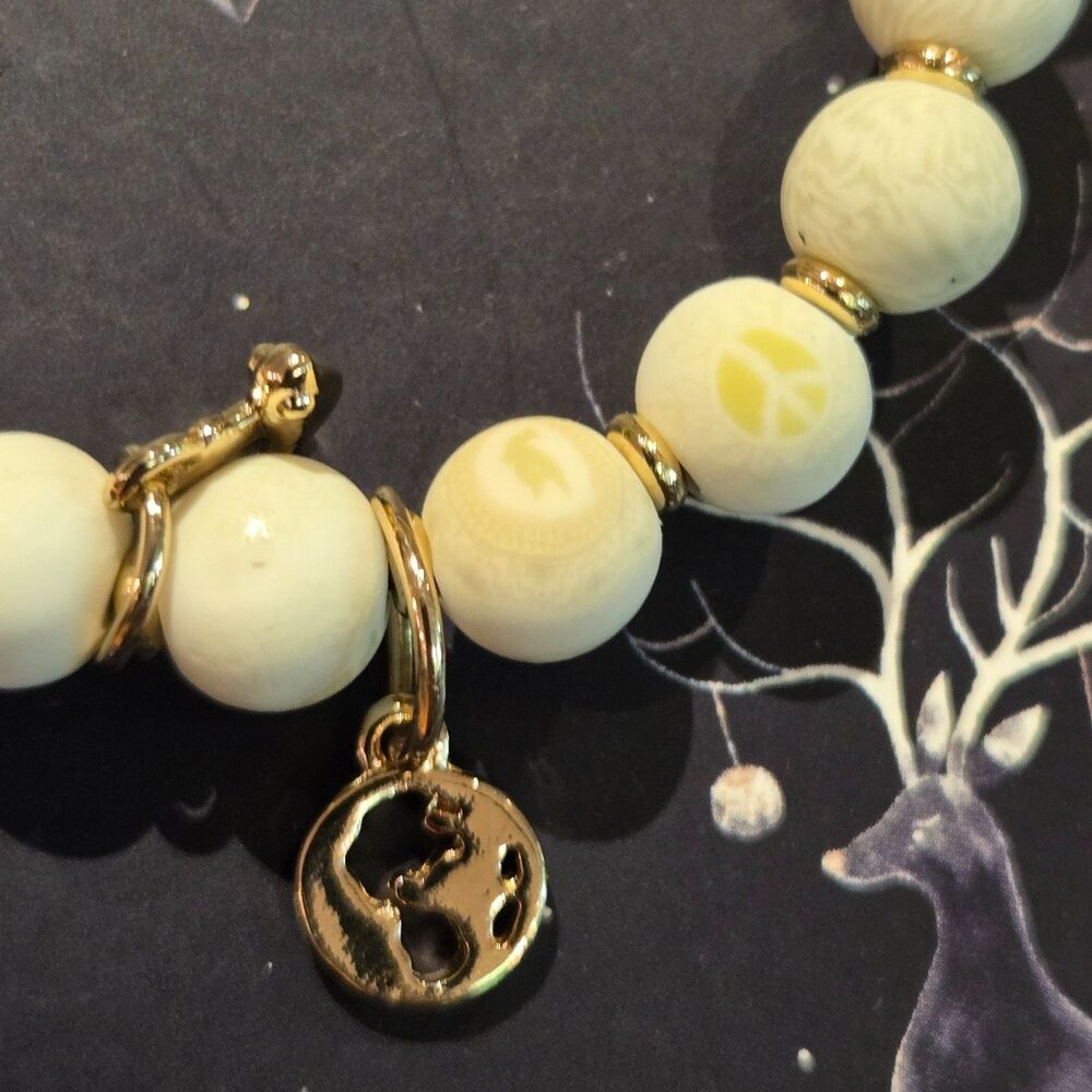 New Jilzarah Clay Beaded Bracelet Peace‎ on Earth Charms Dove Globe Winter Gold - Picture 4 of 5